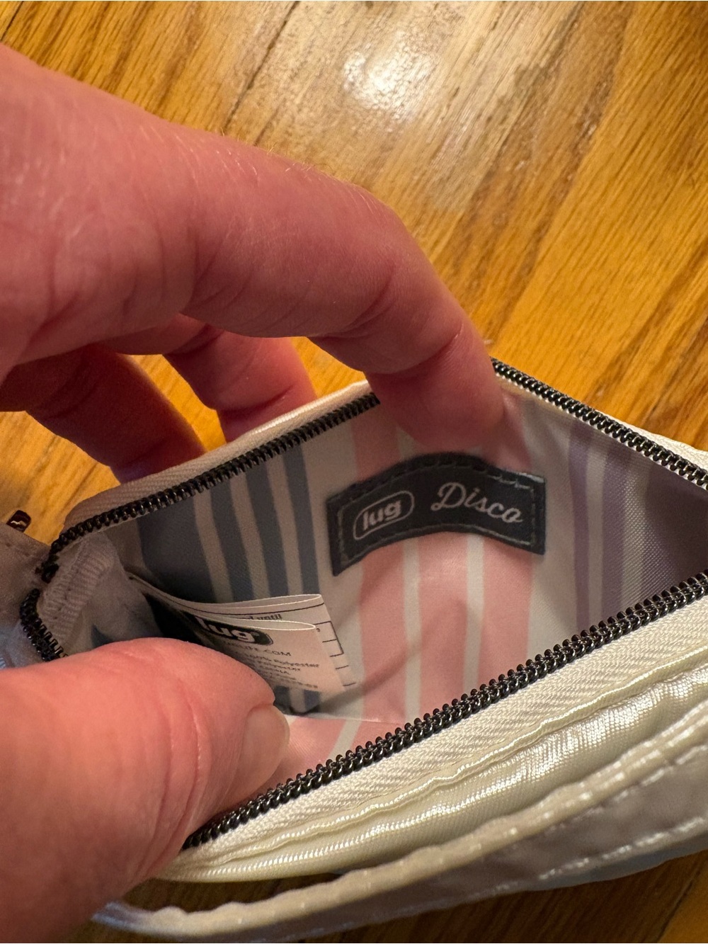 lug Metallic Diamond Disco Pouch NWOT - Picture 3 of 3